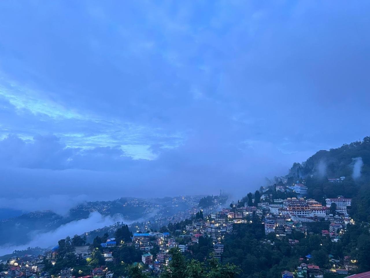 Himalayan Gorkha Retreat II Free Parking Hotel Darjeeling  Exterior foto