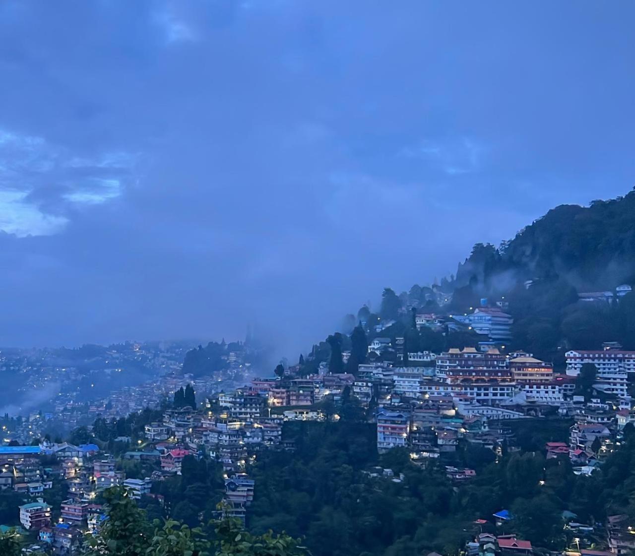 Himalayan Gorkha Retreat II Free Parking Hotel Darjeeling  Exterior foto